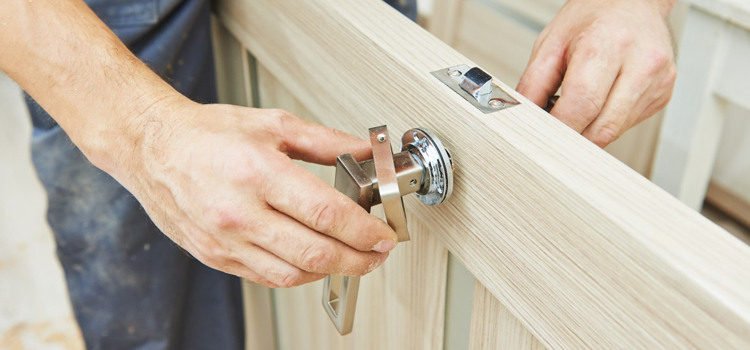 interior door repair Eustis